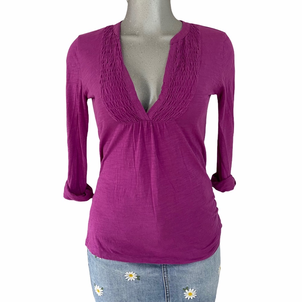 Loft Fitted Top Blouse V Neck Magenta Pink 100% Cotton Ruffle Front Long Sleeve